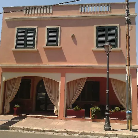 La Dolce Vita Hotel 2*
